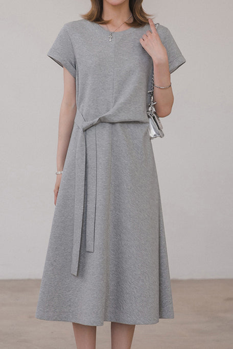 Casual tie-waist A-line dress