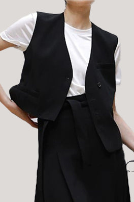 Commuting Simple Waistcoat and Midi Skirt Set