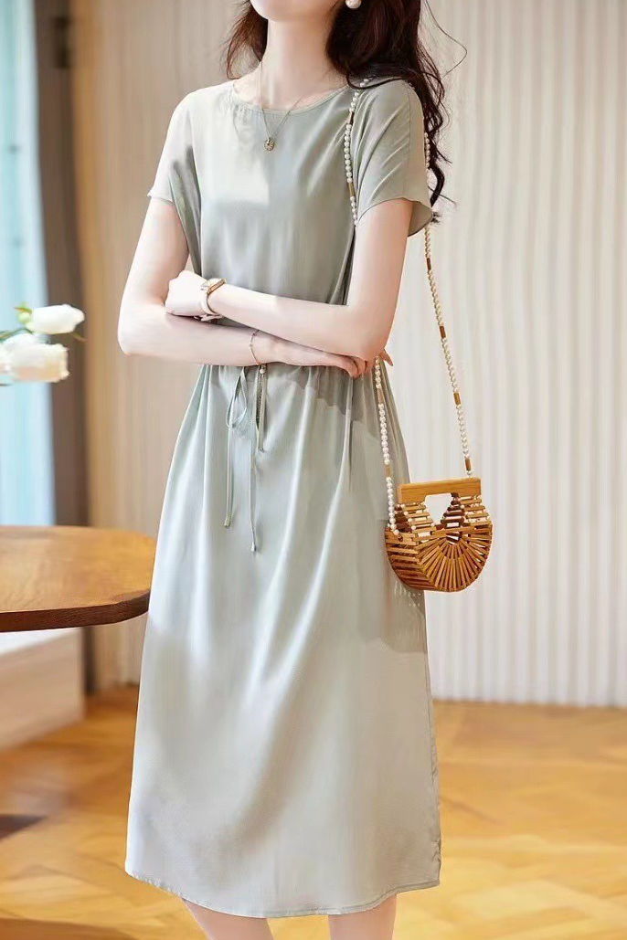 Minimalist elegant boat neck tie dress