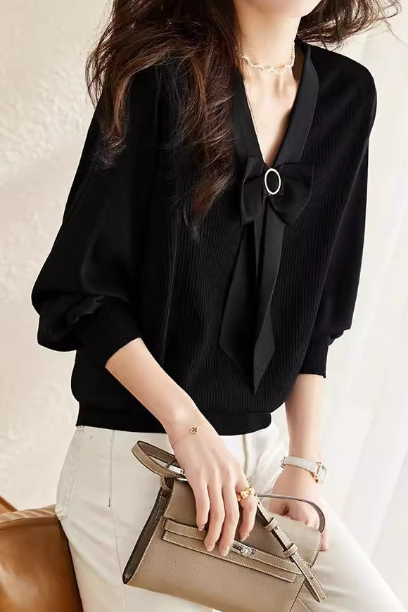 V-neck spliced knitted shirt