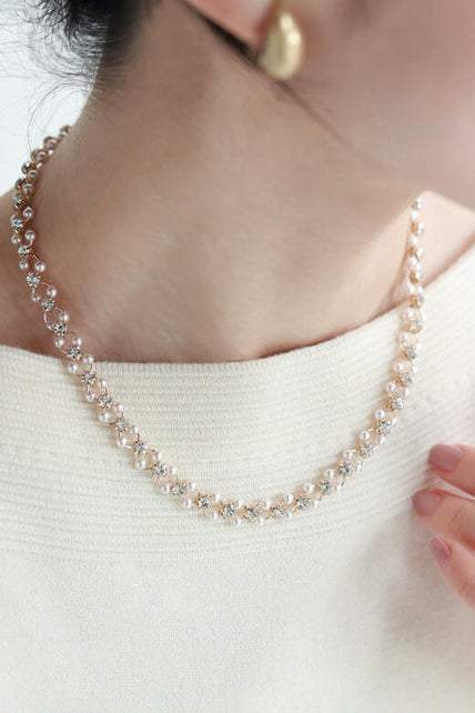 Pearl Bijou Decor Necklace