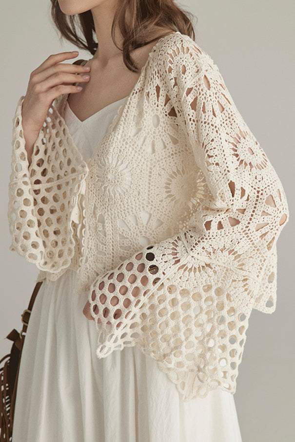Hollowed-out knitted outerwear