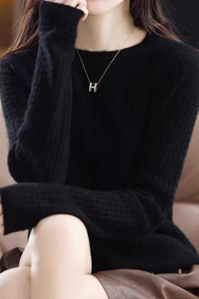 All-matching round-neck knitted top