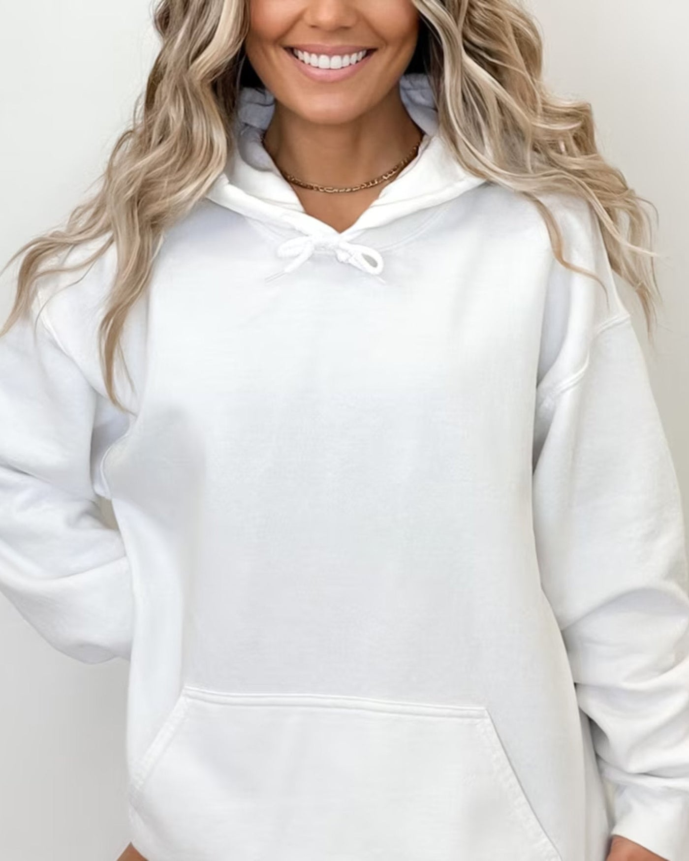 Kiri | Stylish Hoodie "Forever chasing sunsets"