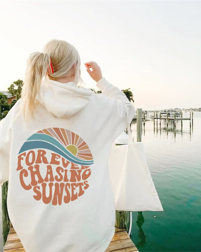 Kiri | Stylish Hoodie "Forever chasing sunsets"