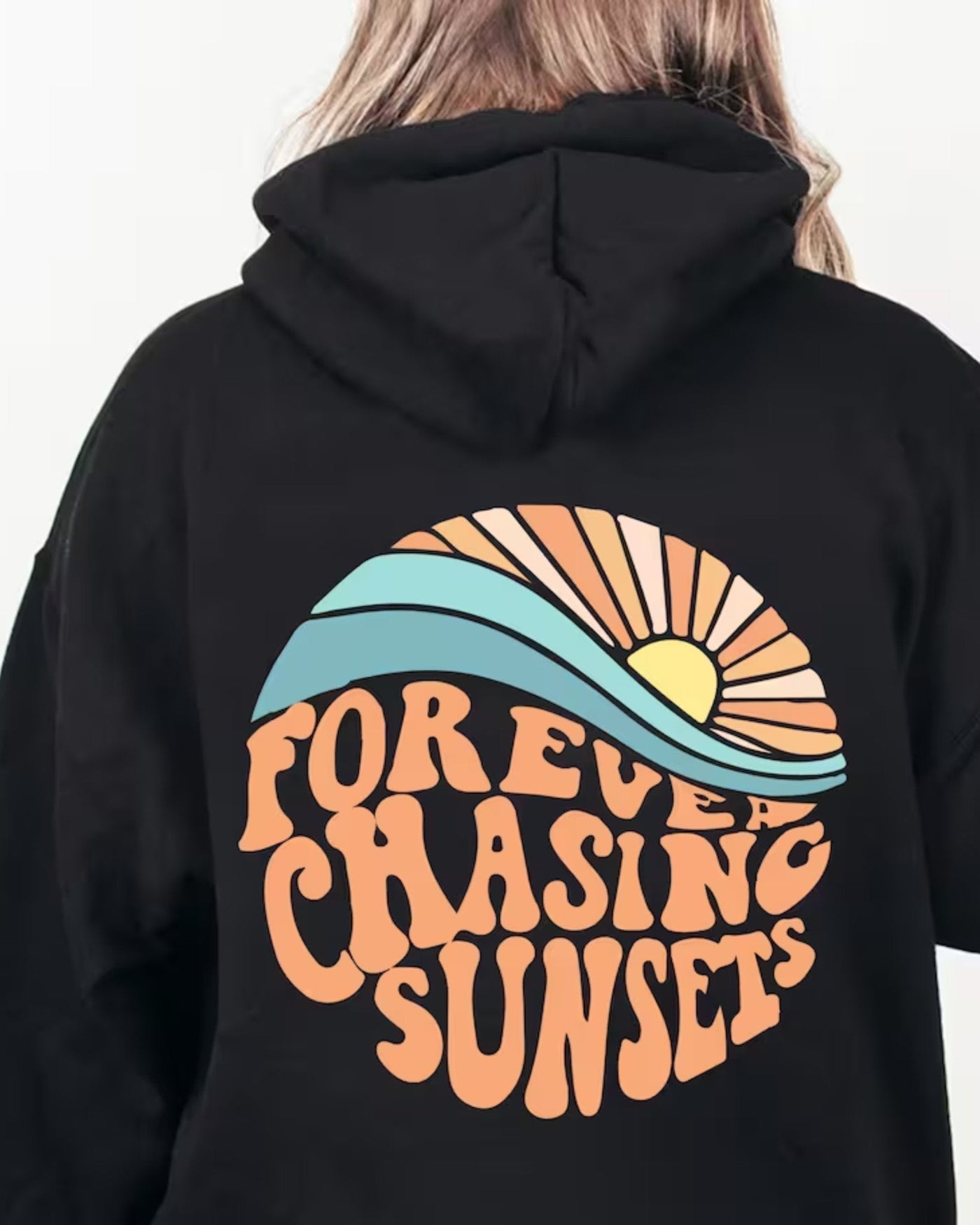 Kiri | Stylish Hoodie "Forever chasing sunsets"